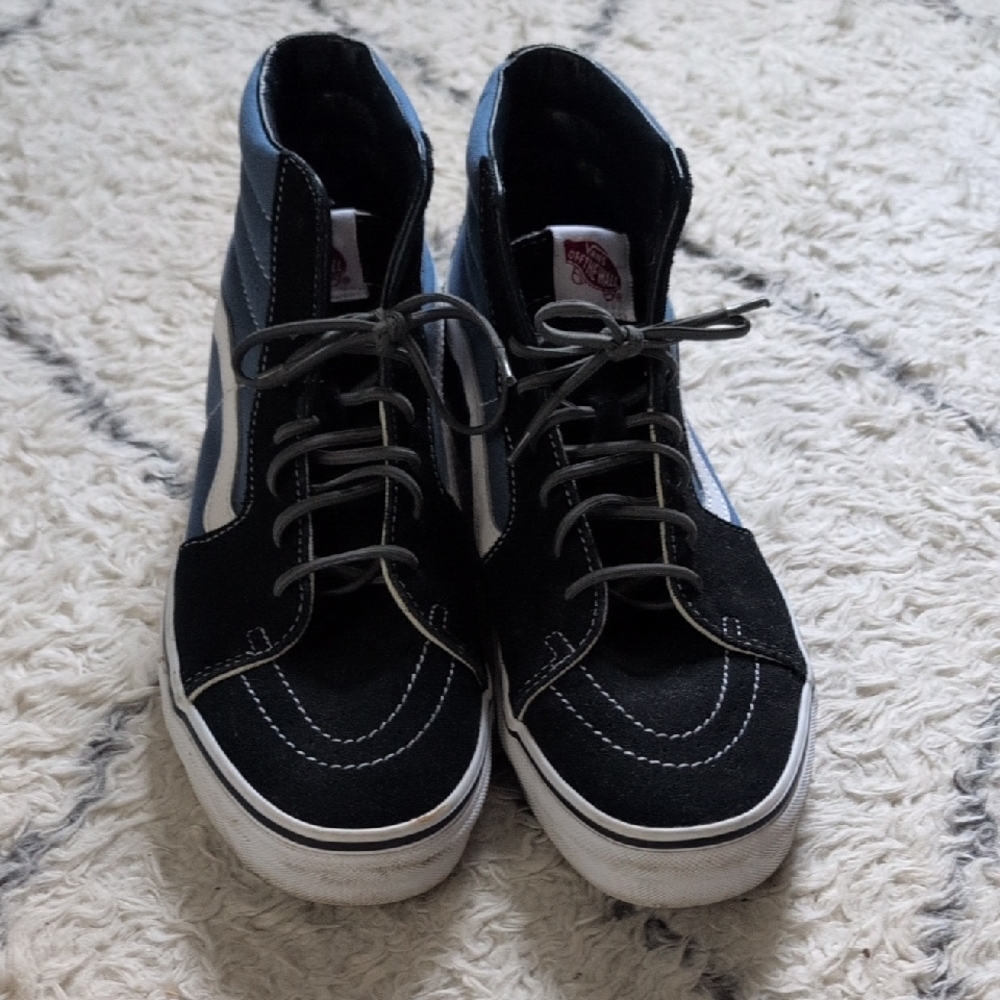 Vans High-Top Sneakers in Black and Blue